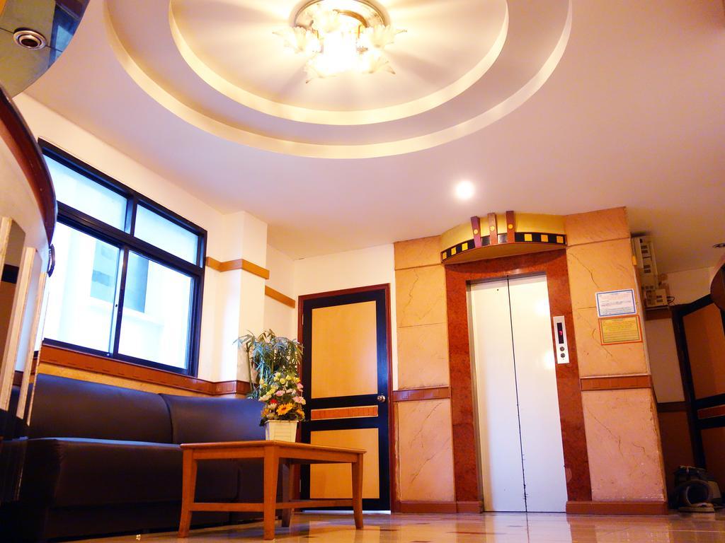 Bavana Hotel Бангкок Екстер'єр фото