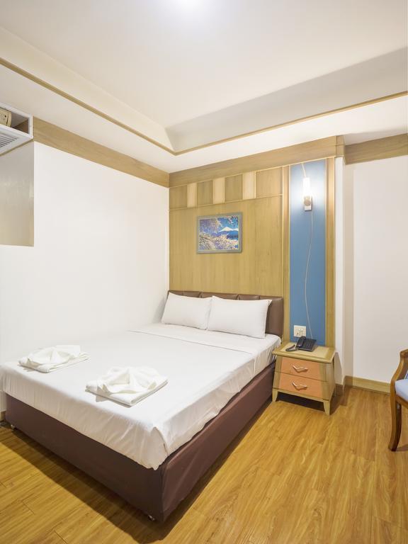 Bavana Hotel Бангкок Екстер'єр фото