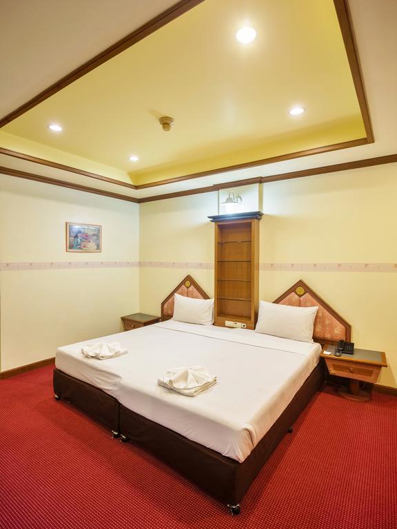 Bavana Hotel Бангкок Екстер'єр фото